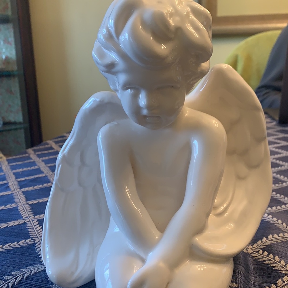 Ceramic white angel shelf sitter